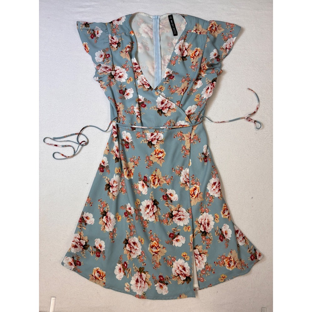 Design Lab Modern Wrap‎ Dress Cottagecore Romantic Floral Flutter - M Blue
